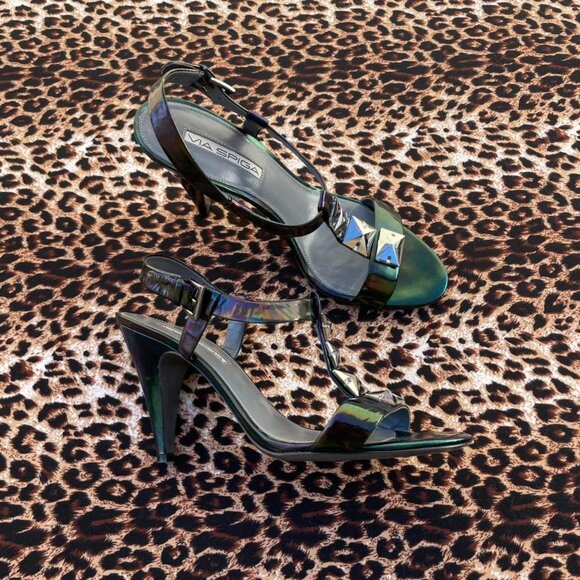 iridescent glamour heels - Picture 7 of 8